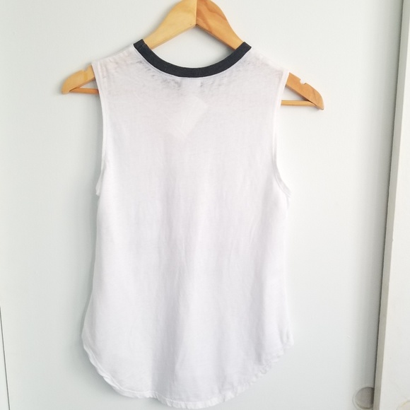 Summer top - Picture 2 of 4